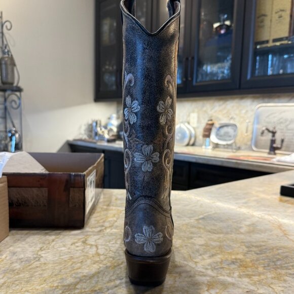 Circle G Black Multi Color Floral Embroidered Boots NWT Size 7 - Picture 8 of 10